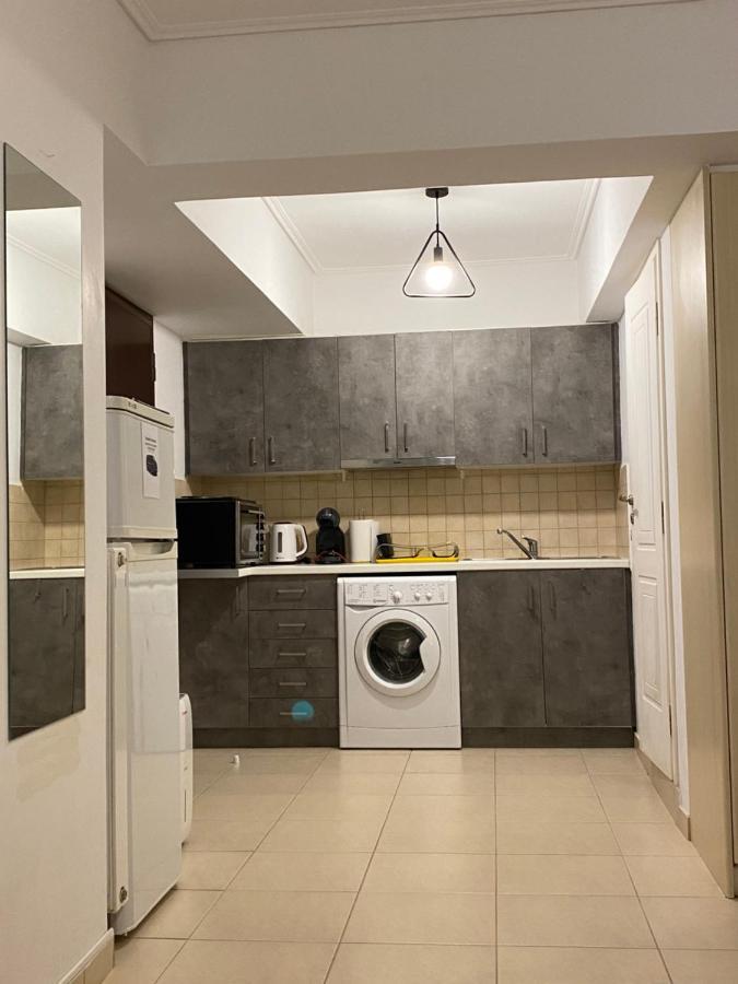 Jacuzzi Studio Close To Athens Airport!! Pallini  Exterior photo