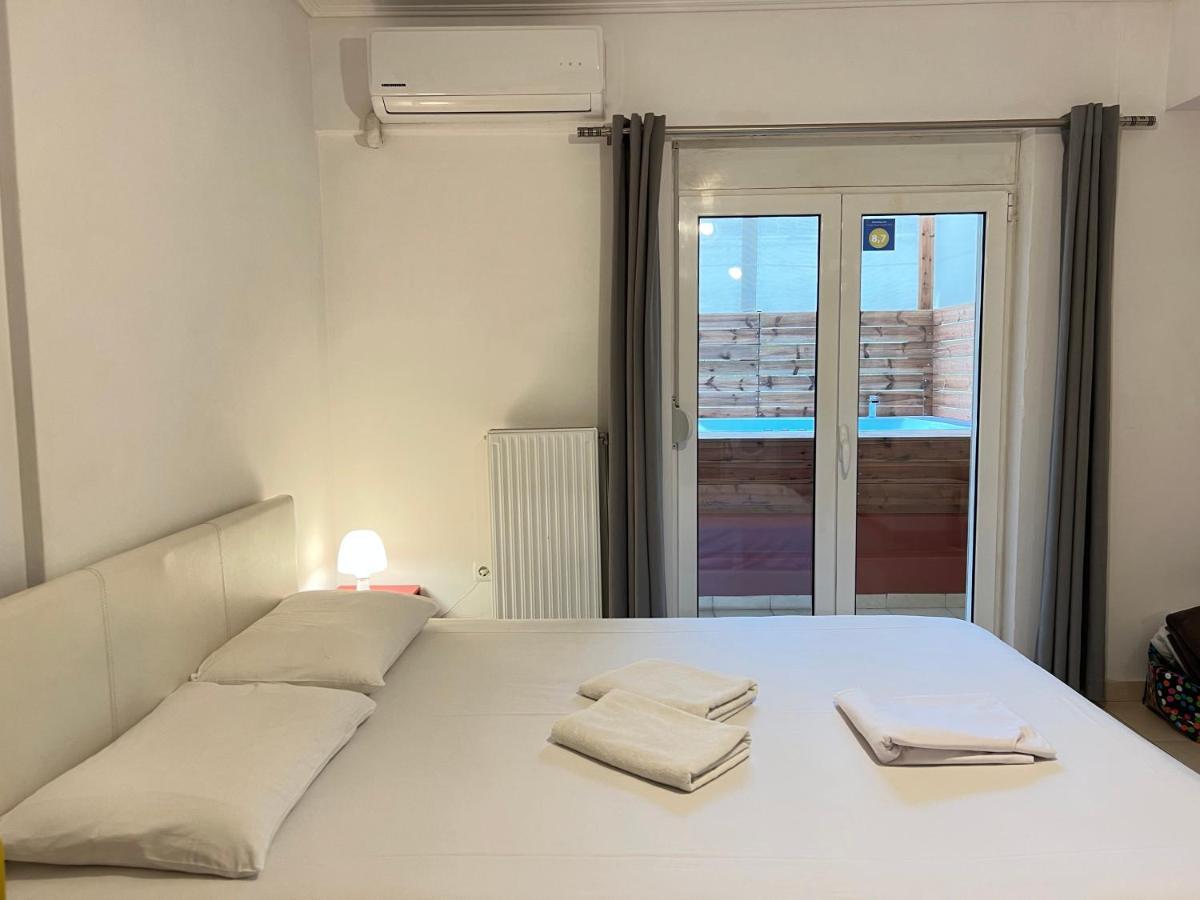 Jacuzzi Studio Close To Athens Airport!! Pallini  Exterior photo